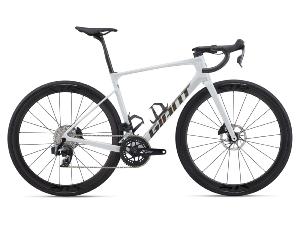 Vélo Route GIANT Defy Advanced Pro 1 Blanc SRAM Rival AXS E1