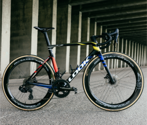 Vélo Route LOOK 795 Blade RS Super Record 13 WRL BORA WTO 60 Iconic Radial