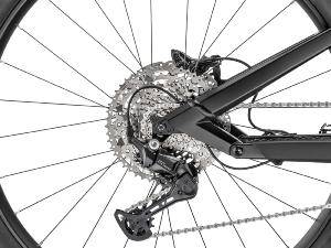 VTT électrique MOUSTACHE Trail 150.2 Noir / Rouge métal brillant 750Wh