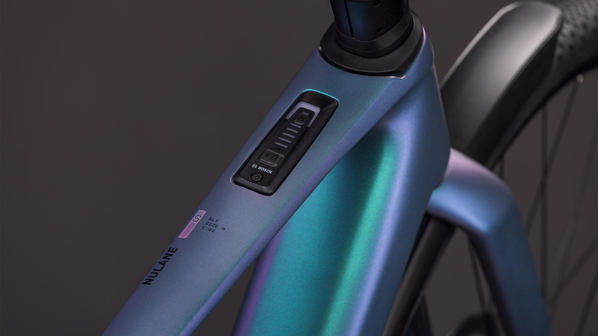 Vélo gravel électrique Cube nulane hybrid c:62 slx 400x fe polarlight´n´prism