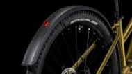 Vtt électrique Cube reaction hybrid performance allroad trapeze 625 WH (citron vert doré et noir)