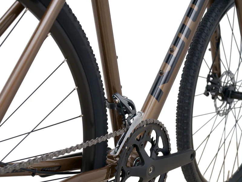 Kona Rove AL 700 Brown (2025) | Vélo de gravel | Écorce avec décalcomanies noires